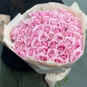 Букет из 55 роз Аваланж (60 см) в Видном