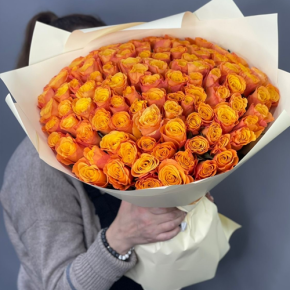 Букет из 101 огненной розы (40 см) в Видном