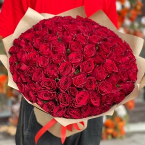 Букет 101 красная роза Кения (50 см) в Видном