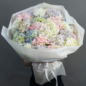 Букет из 23 гортензий микс в Видном