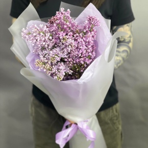 Букет из 9 веток ароматной сирени в Видном