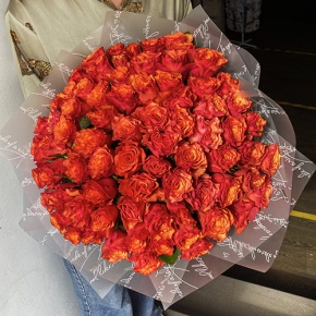 Букет 75 огненных роз (40 см) в Видном