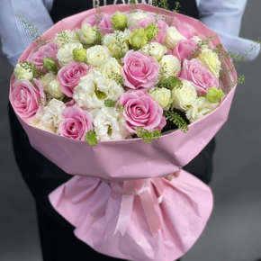Букет "Нежное признание" из роз и эустом в Видном