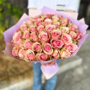 Букет 51 роза Бэлла Роса (40 см) в Видном