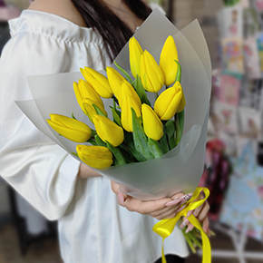 Букет из 15 жёлтых тюльпанов в Видном