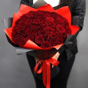 Букет из 51 красной розы (50 см) в Видном