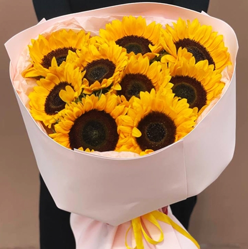 Букет "Солнечный рассвет" из 9 подсолнухов в Видном