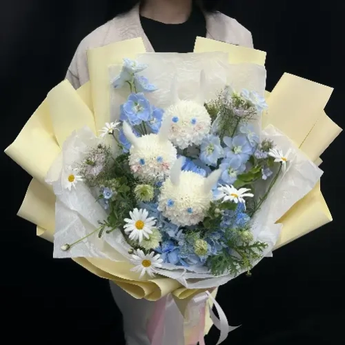 Трендовый букет "Голубые облачка" в Видном